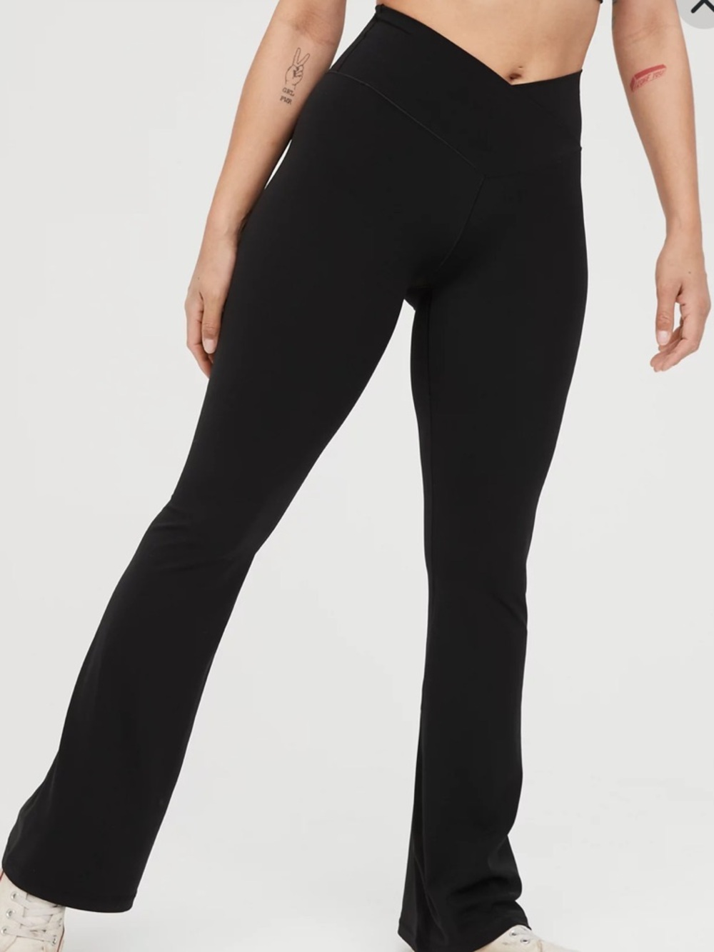 OFFLINE By Aerie Real Me High Waisted Crossover Flare Legging